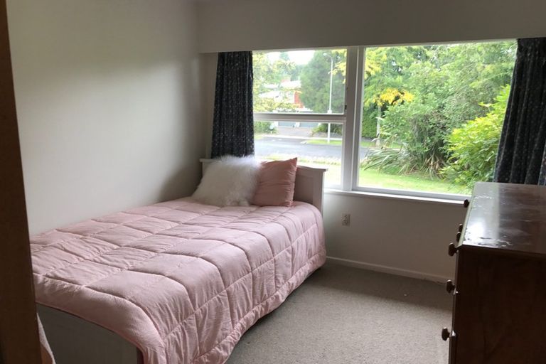 Photo of property in 32 Hooker Avenue, Chedworth, Hamilton, 3210