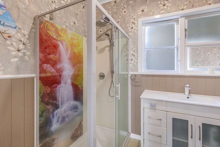 Photo of property in 28 Oxford Street, Hokowhitu, Palmerston North, 4410