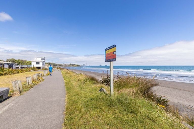 Photo of property in Weekeston Apartments, 2a Nobs Line, Strandon, New Plymouth, 4312