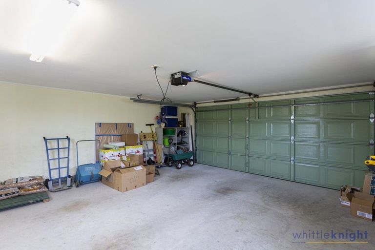 Photo of property in 17 Euston Street, Riccarton, Christchurch, 8041