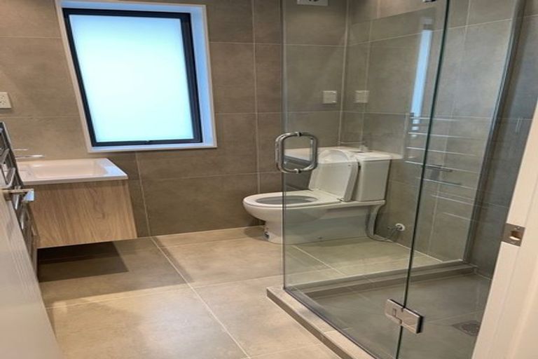 Photo of property in 20 Waka Street, Albany Heights, Auckland, 0632