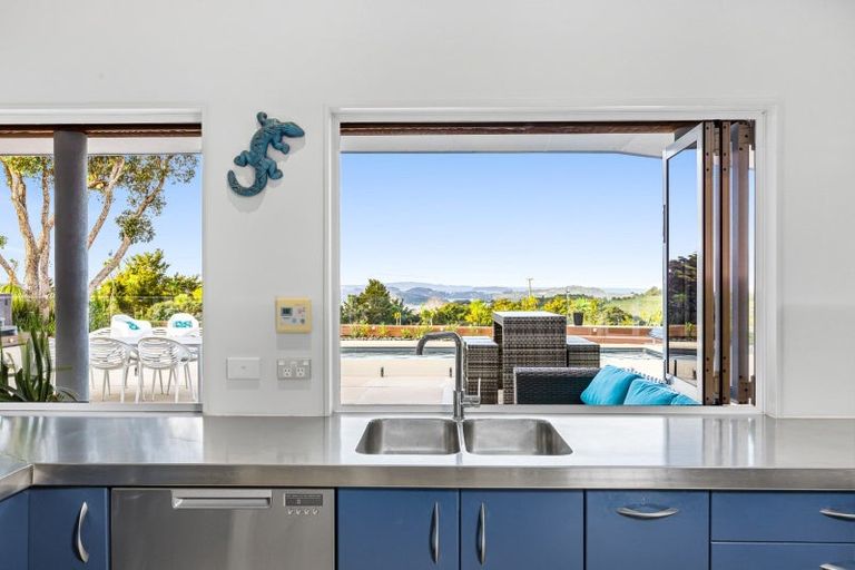 Photo of property in 298 Mahurangi West Road, Puhoi, Warkworth, 0983