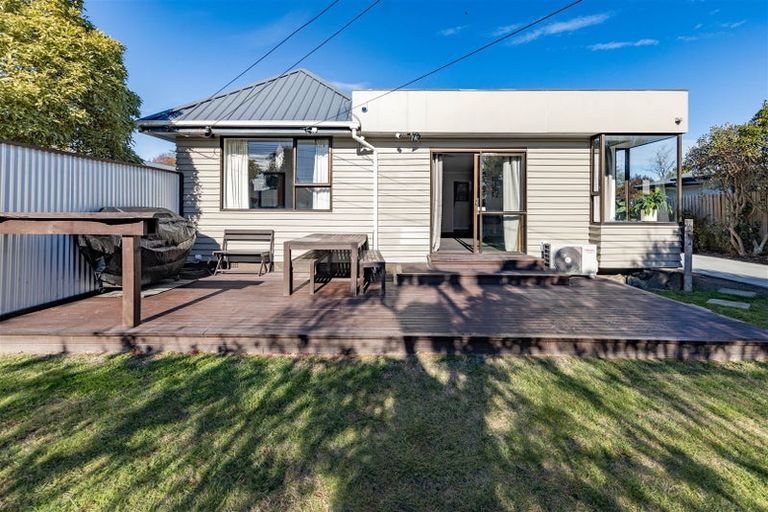 Photo of property in 4 Cossar Street, Burwood, Christchurch, 8083