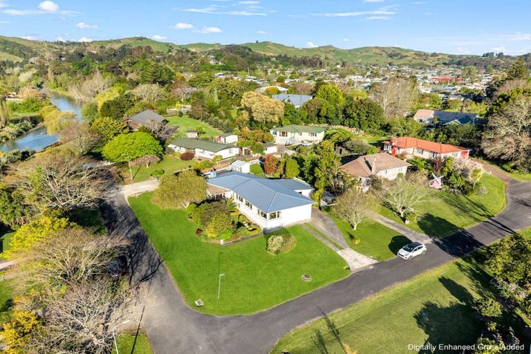 Photo of property in 27 Marian Drive, Inner Kaiti, Gisborne, 4010