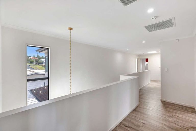 Photo of property in 7a Woodvale Road, Glen Eden, Auckland, 0602