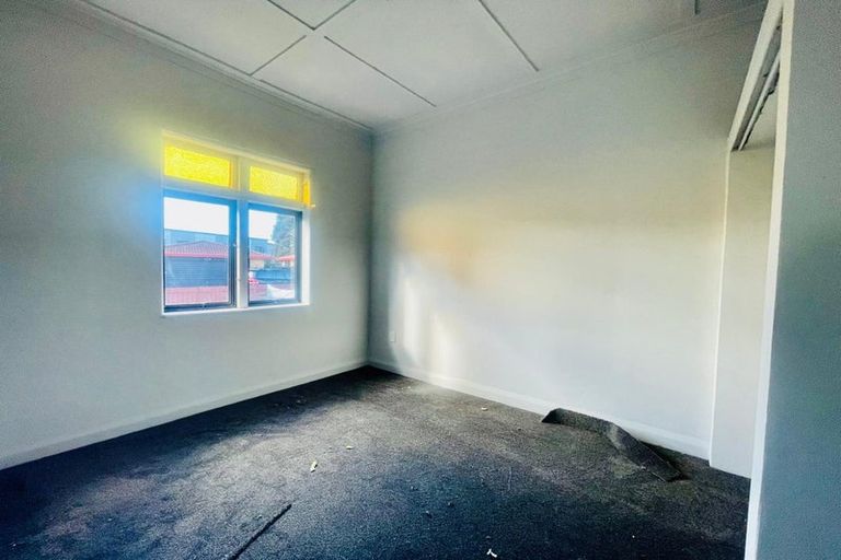 Photo of property in 65 Victoria Road, Papatoetoe, Auckland, 2025