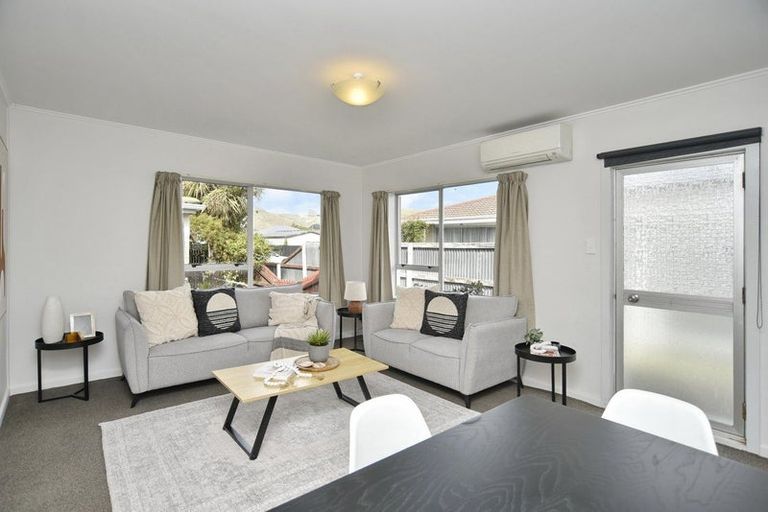 Photo of property in 2/10 Lane Street, Woolston, Christchurch, 8023