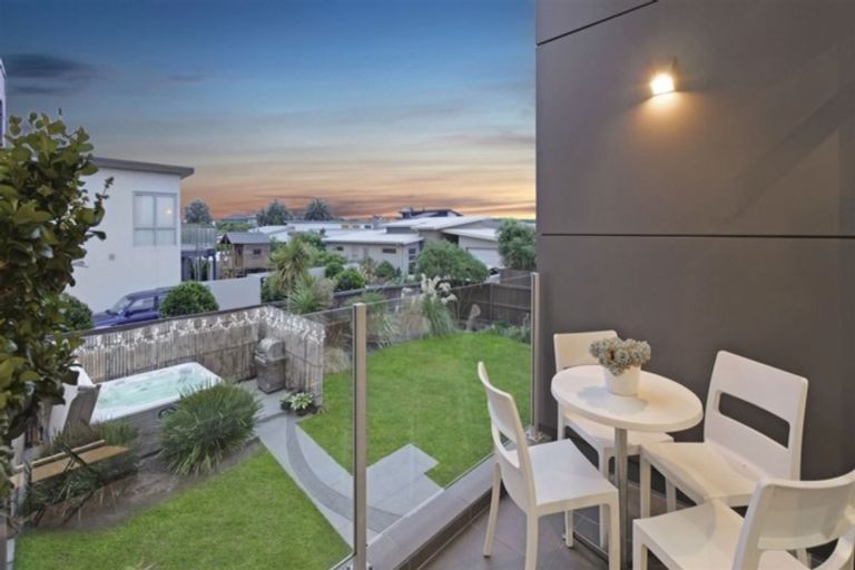 Photo of property in 81 Aston Drive, Waimairi Beach, Christchurch, 8083