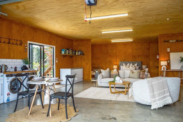 Photo of property in 50 Flax Cutter Lane, Woodside, Greytown, 5794