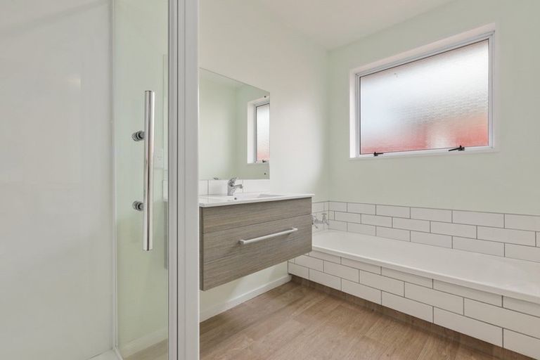 Photo of property in 16a Cleland Street, Belfast, Christchurch, 8051