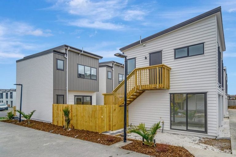 Photo of property in 40 Opoka Street, Papakura, 2110