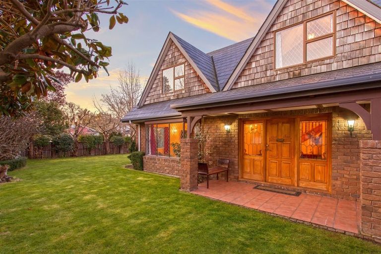 Photo of property in 24 Tomes Road, St Albans, Christchurch, 8052