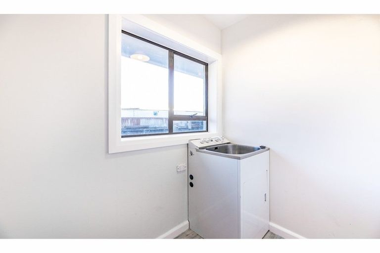 Photo of property in 39 Branston Street, Hornby, Christchurch, 8042