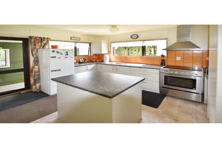 Photo of property in 11 Omahau Crescent, Twizel, 7901