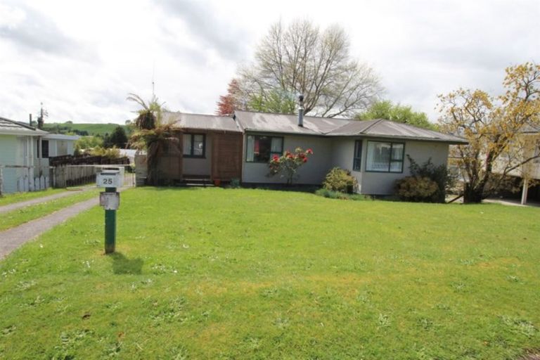 Photo of property in 25 Manaia Street, Tokoroa, 3420