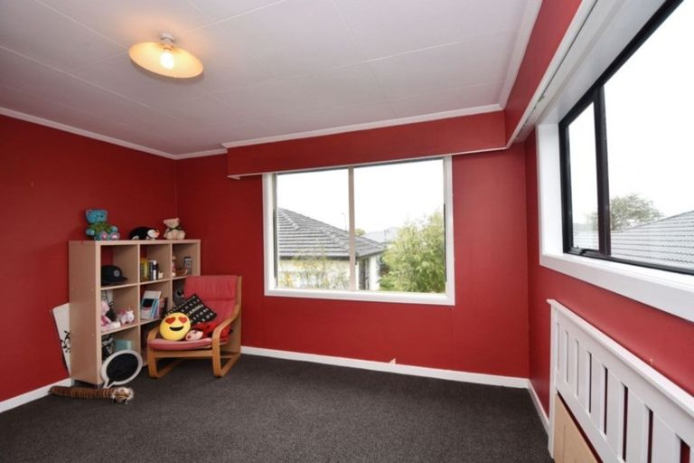 Photo of property in 242 Chelmsford Street, Waverley, Invercargill, 9810