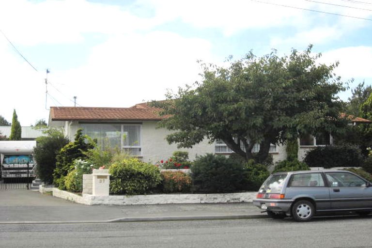 Photo of property in 37 Cox Street, Ashburton, 7700
