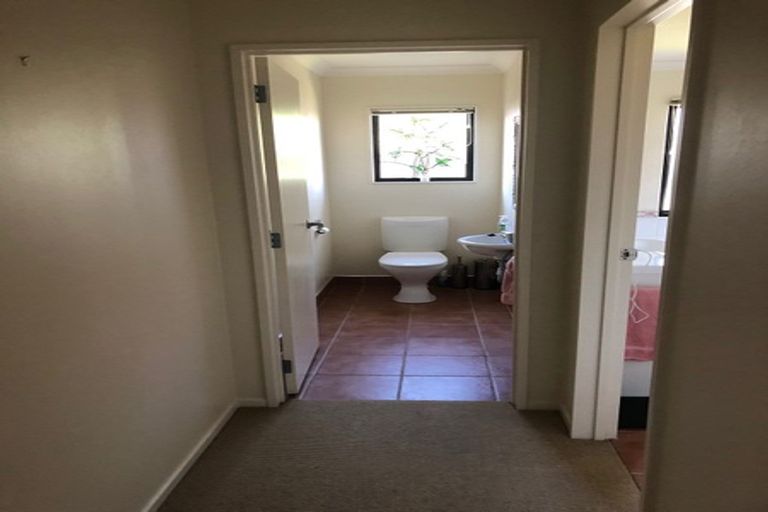 Photo of property in 23 Seneca Court, Golflands, Auckland, 2013