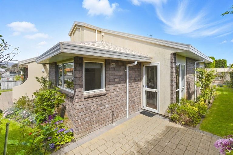 Photo of property in 26 Beach Haven Place, Paraparaumu Beach, Paraparaumu, 5032