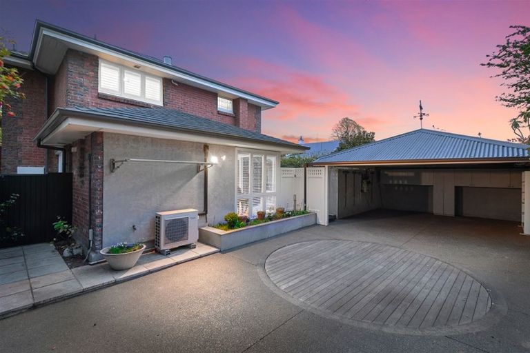 Photo of property in 168 Fendalton Road, Fendalton, Christchurch, 8052