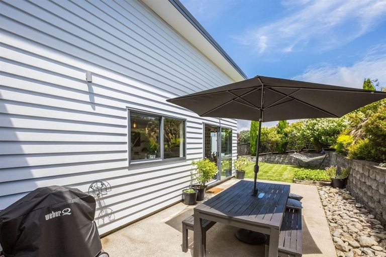 Photo of property in 119 Te Puia Drive, Aotea, Porirua, 5024