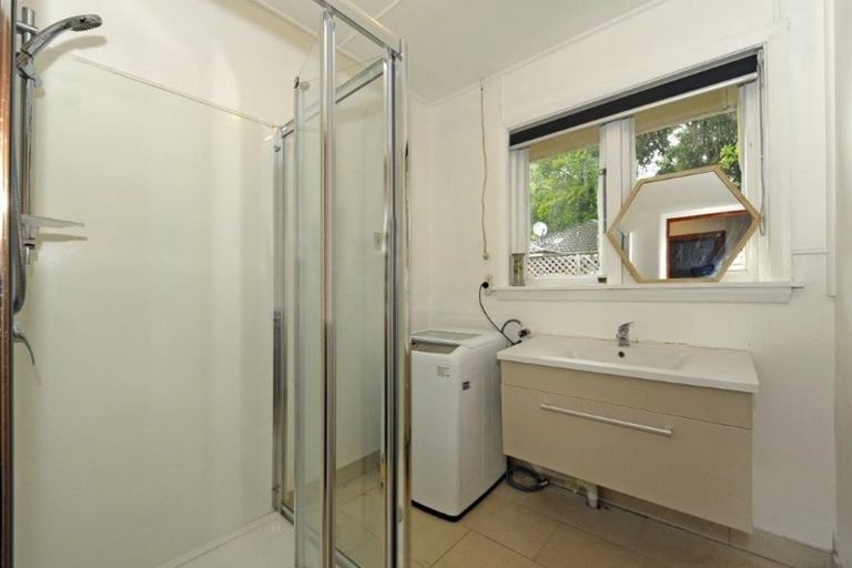 Photo of property in 1/65 Yaldhurst Road, Sockburn, Christchurch, 8042