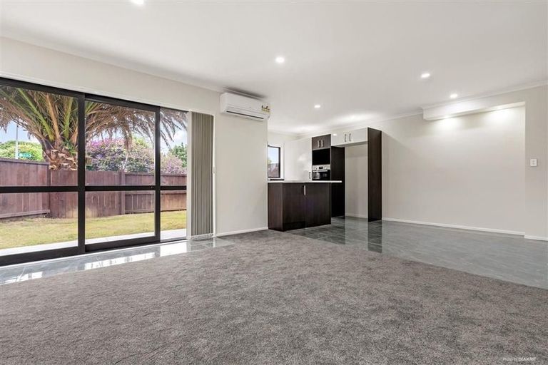 Photo of property in 7c Sturdee Road, Manurewa, Auckland, 2102