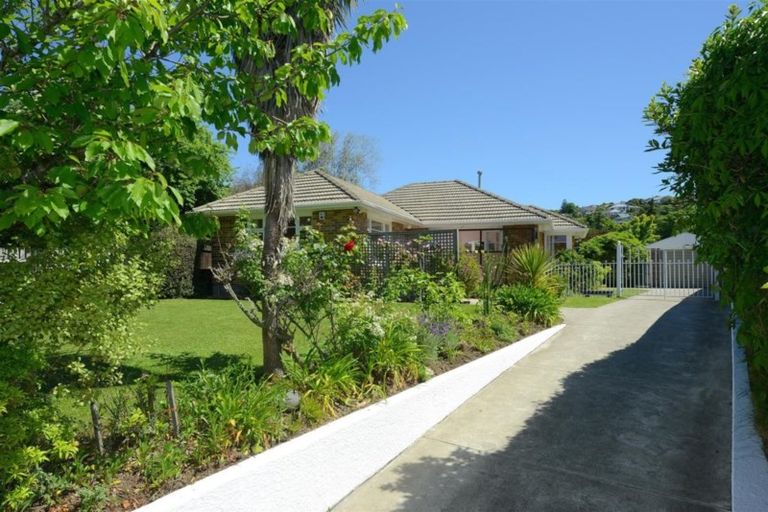 Photo of property in 16 Sloan Terrace, Cashmere, Christchurch, 8022