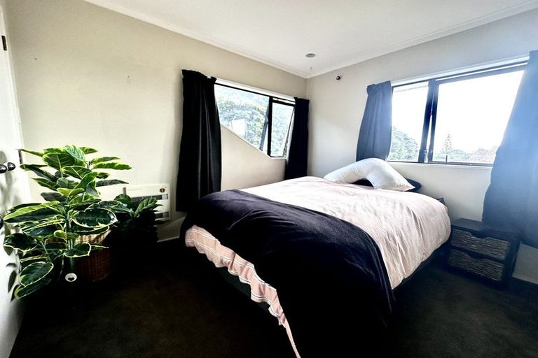 Photo of property in 63 Charles Prevost Drive, The Gardens, Auckland, 2105