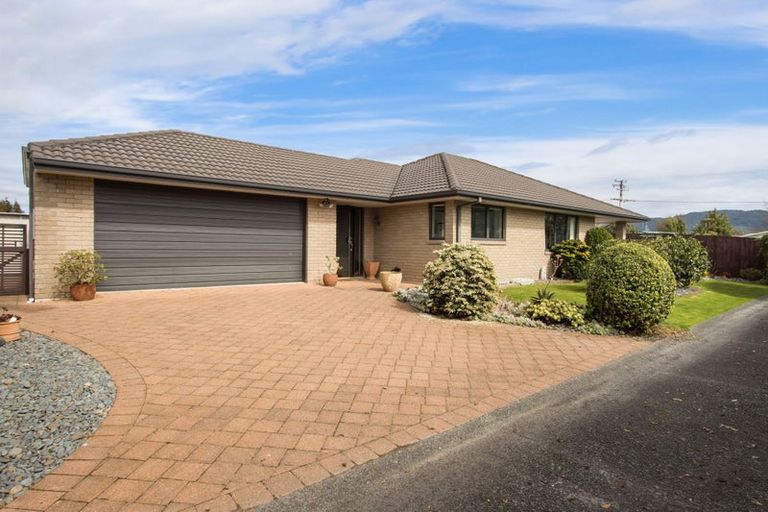 Photo of property in 21 Cresta Drive, Katikati, 3129