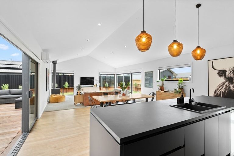 Photo of property in Luggate Park, 17 Cooper Crescent, Luggate, Cromwell, 9383