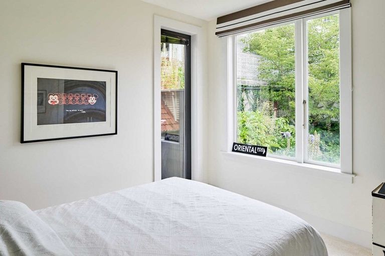 Photo of property in 6 Wilkinson Street, Oriental Bay, Wellington, 6011