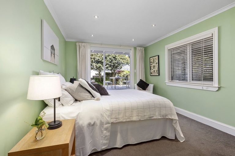 Photo of property in 82 Roxburgh Street, Mount Victoria, Wellington, 6011
