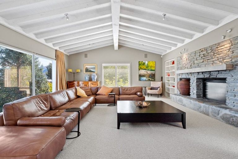 Photo of property in 1 Advance Terrace, Arrowtown, 9302