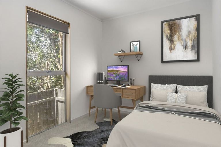 Photo of property in 2/76 Heathcote Road, Castor Bay, Auckland, 0620