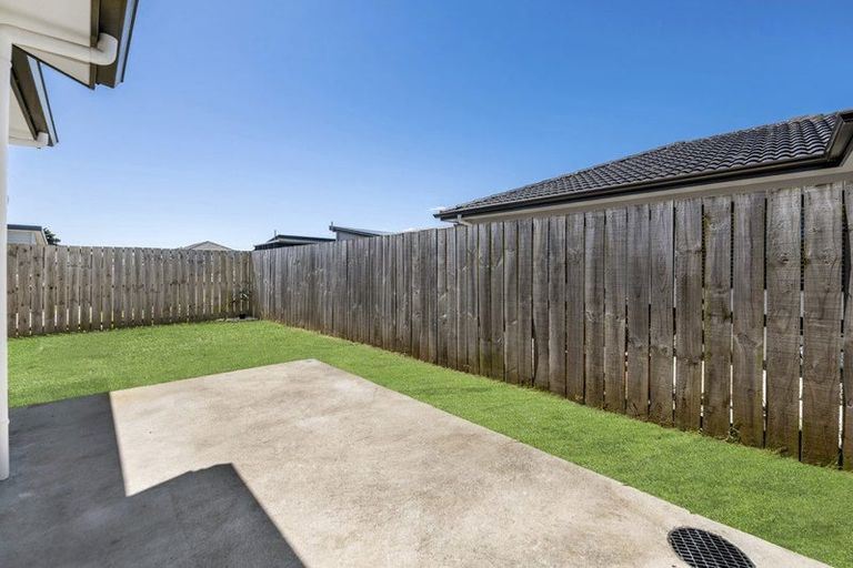 Photo of property in 5 Park Chester Road, Pukekohe, 2120