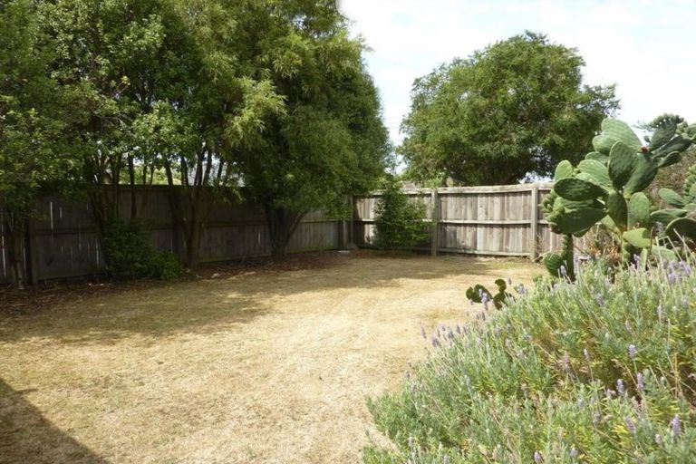 Photo of property in 13 Ariki Place, Hei Hei, Christchurch, 8042