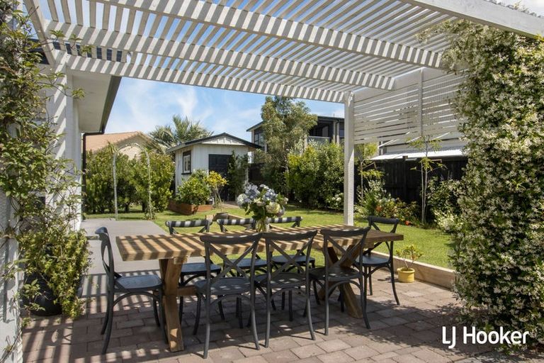 Photo of property in 121 Koutunui Road, Athenree, Katikati, 3177