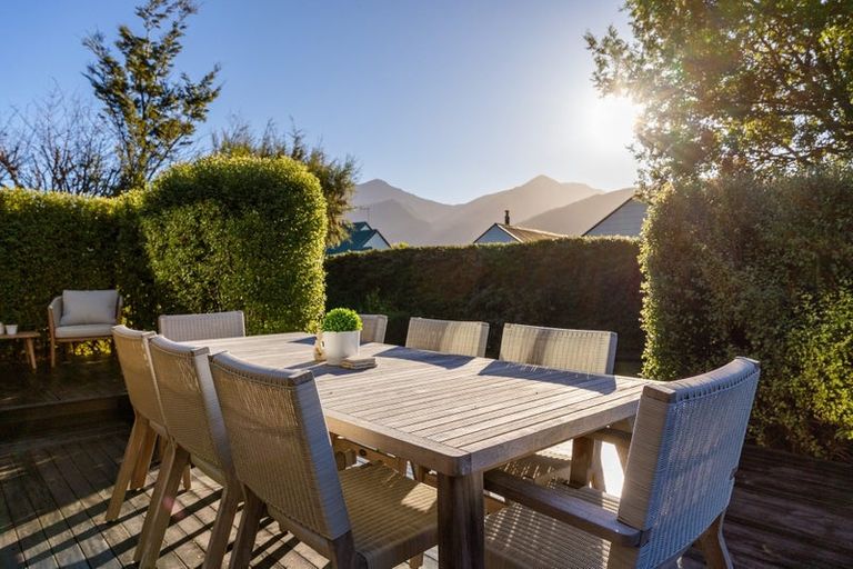 Photo of property in 65 Oregon Drive, Kelvin Heights, Queenstown, 9300