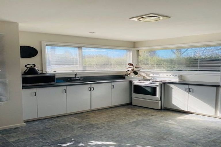 Photo of property in 1/14 Winton Street, St Albans, Christchurch, 8014