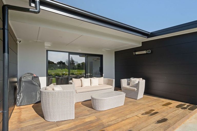 Photo of property in 15 Barracks Avenue, Solway, Masterton, 5810