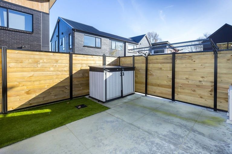 Photo of property in 5 Reakes Crescent, Wallaceville, Upper Hutt, 5018