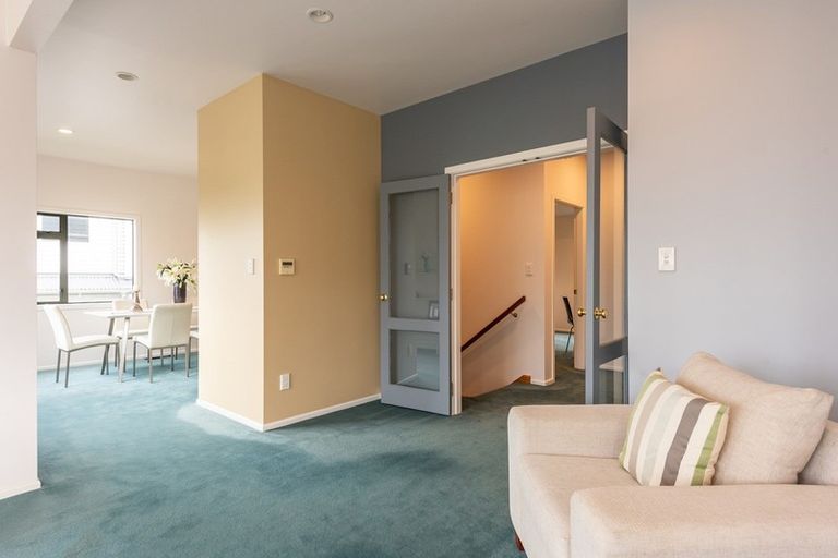 Photo of property in 2 Punjab Street, Khandallah, Wellington, 6035