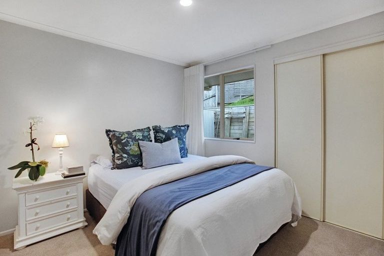 Photo of property in 113 Tauranga Place, Orewa, 0931