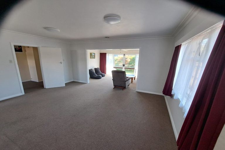 Photo of property in 67 Bluegum Road, Paraparaumu Beach, Paraparaumu, 5032