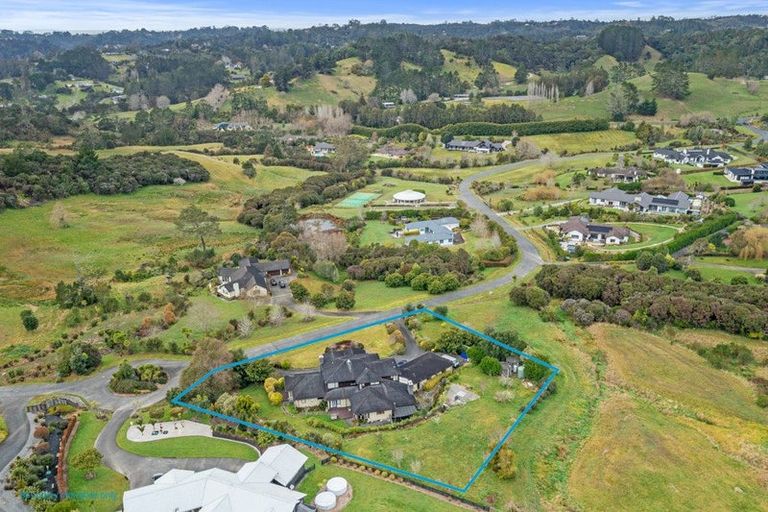 Photo of property in 53 Rautahi Terrace, Redvale, Albany, 0792