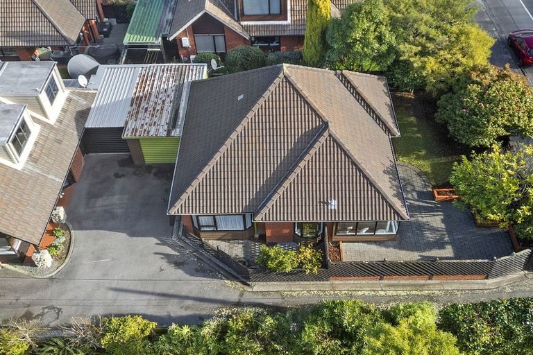 Photo of property in Barton Mews, 1/406 Fergusson Drive, Heretaunga, Upper Hutt, 5018