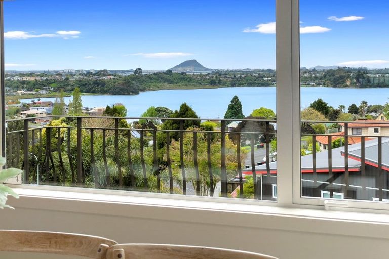Photo of property in 33 Philomel Crest, Welcome Bay, Tauranga, 3112