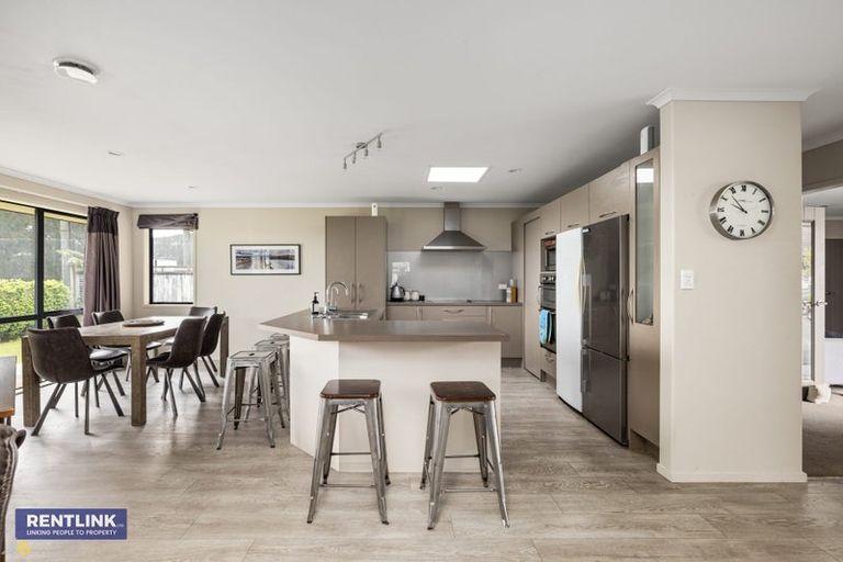 Photo of property in 15 Garvan Glen, Pyes Pa, Tauranga, 3112