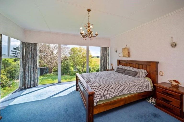 Photo of property in 8a Clifford Street, Hawera, 4610